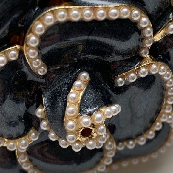 Black Camellia Flower Brooch with Faux Pearls & Gold Tone Trim - Lapel Pin - Picture 7 of 12